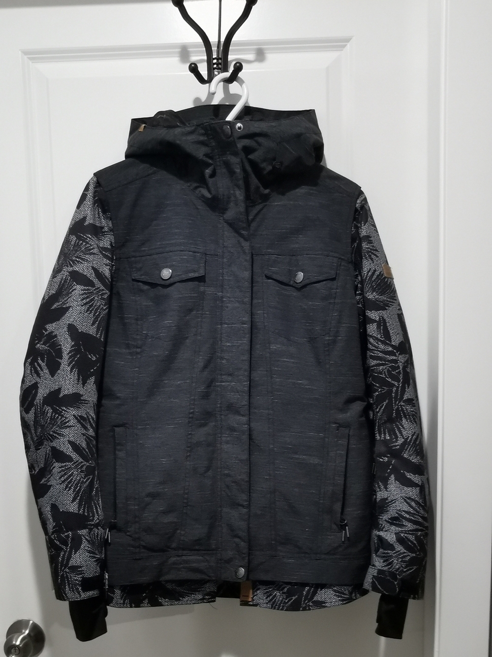 Roxy Jacket with Printed Sleeves Small